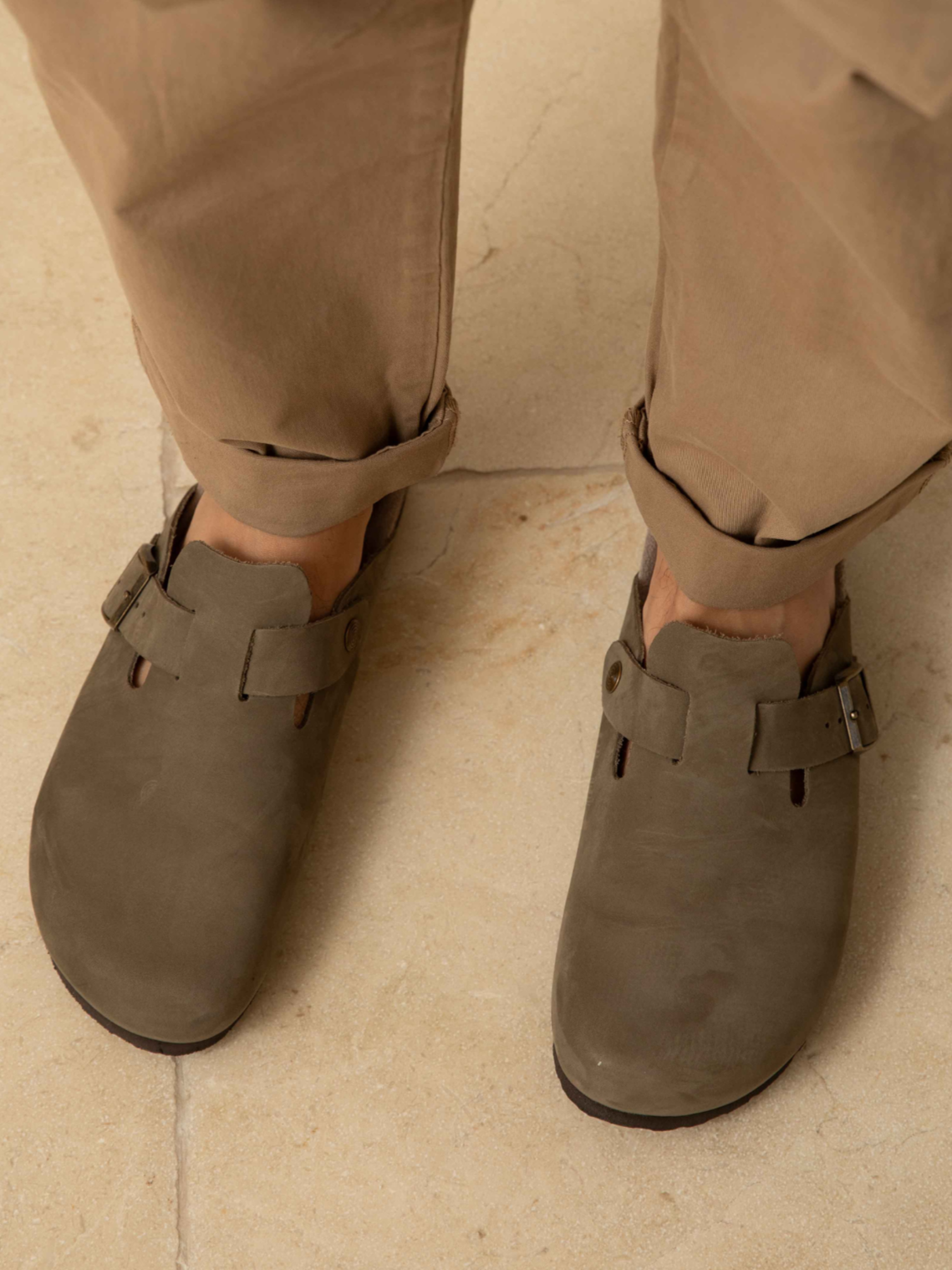 RIVA NUBUCK KAKI