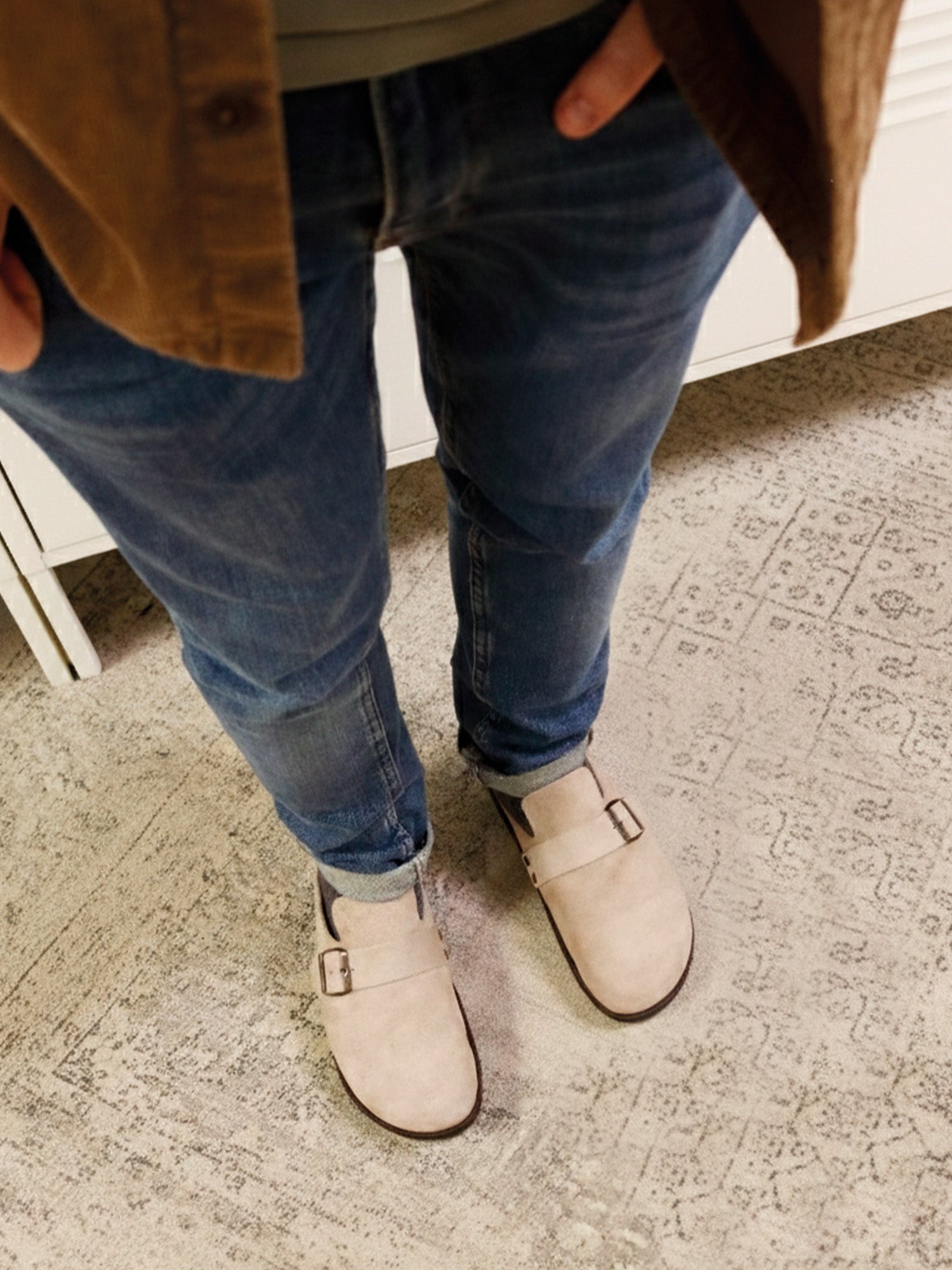 IZAR VELOUR TAUPE MAN